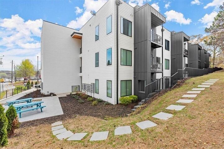 Property Photo: 1155 Custer Avenue SE 207 GA 30316