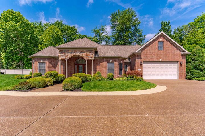 Property Photo:  1469 Woodfield Drive  IN 47630 