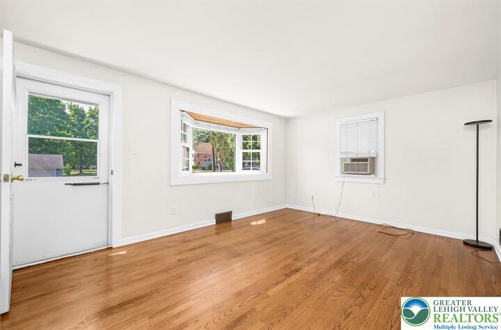 Property Photo:  1036 Fritz Avenue  PA 18360 
