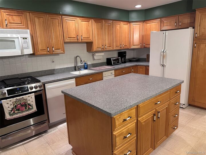 Property Photo: 44 Milford Lane A NY 10901