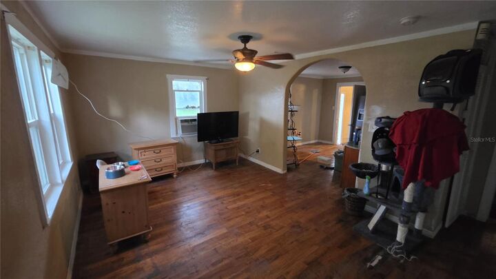 Property Photo: 522 W 13th Street FL 33805