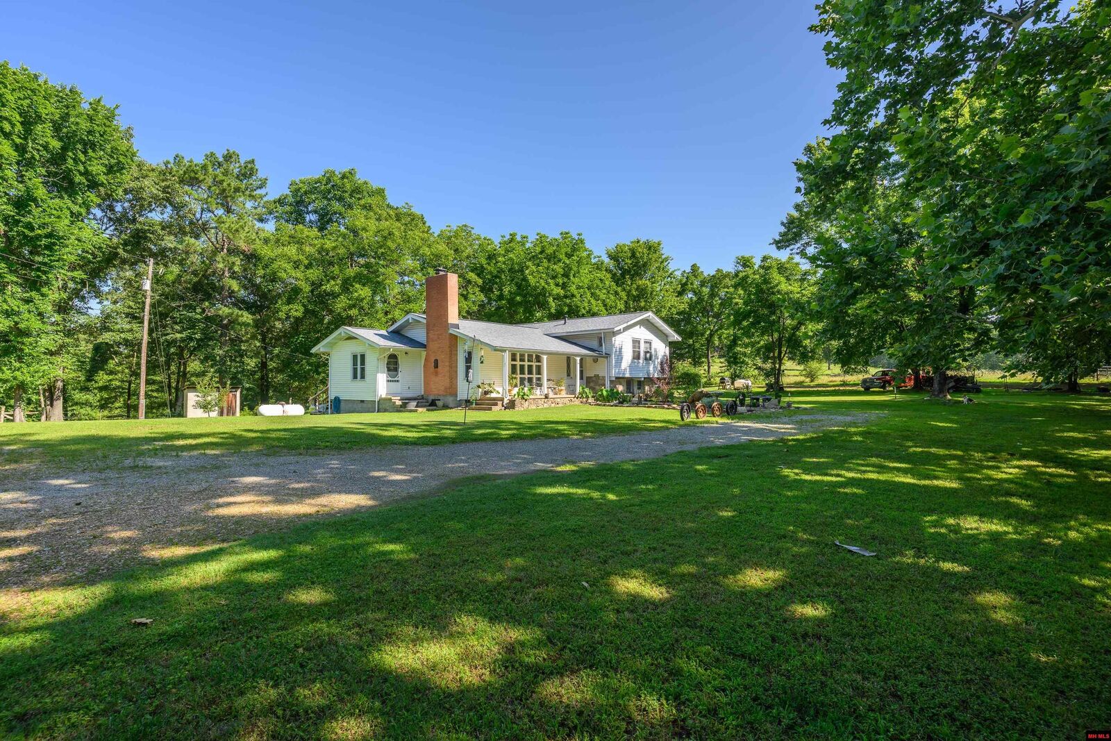 Property Photo:  89 Redwing Lane  AR 72687 