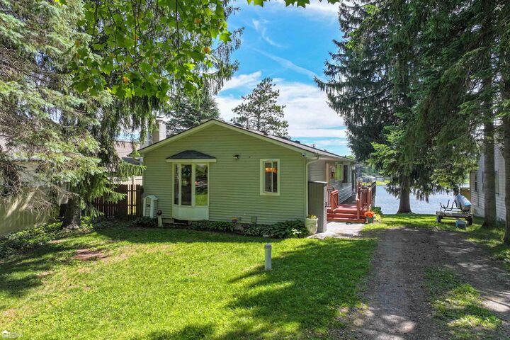 Property Photo: 6300 Bullard Road MI 48430