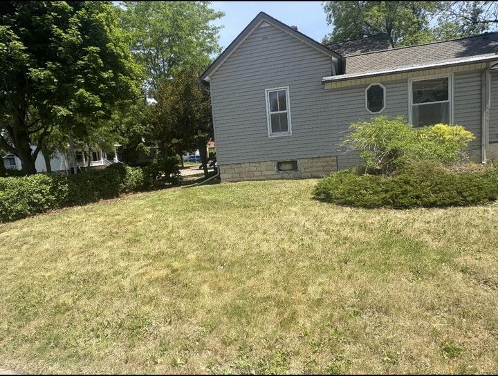 Property Photo: 72 E 12th St WI 54935