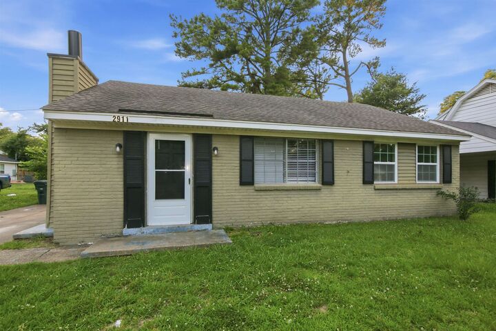 Property Photo:  2911 Claudette Rd  TN 38118 
