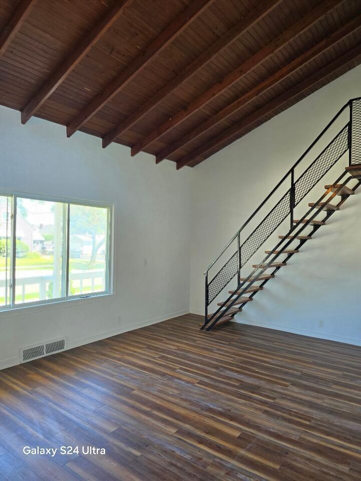 Property Photo:  720 Botham Avenue  MI 49085 