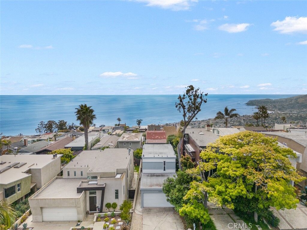 Property Photo: 1059 Miramar Street CA 92651