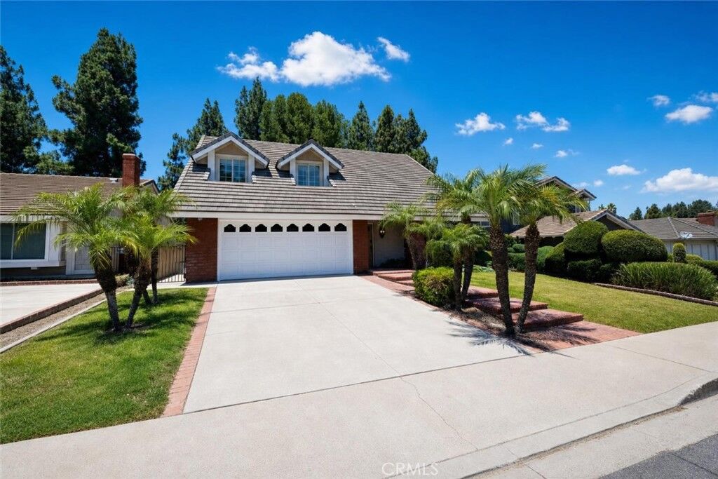 Property Photo:  15 Knollview  CA 91766 