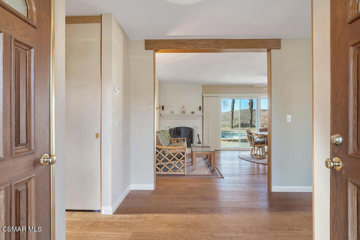 Property Photo:  2147 McCrea Road  CA 91362 