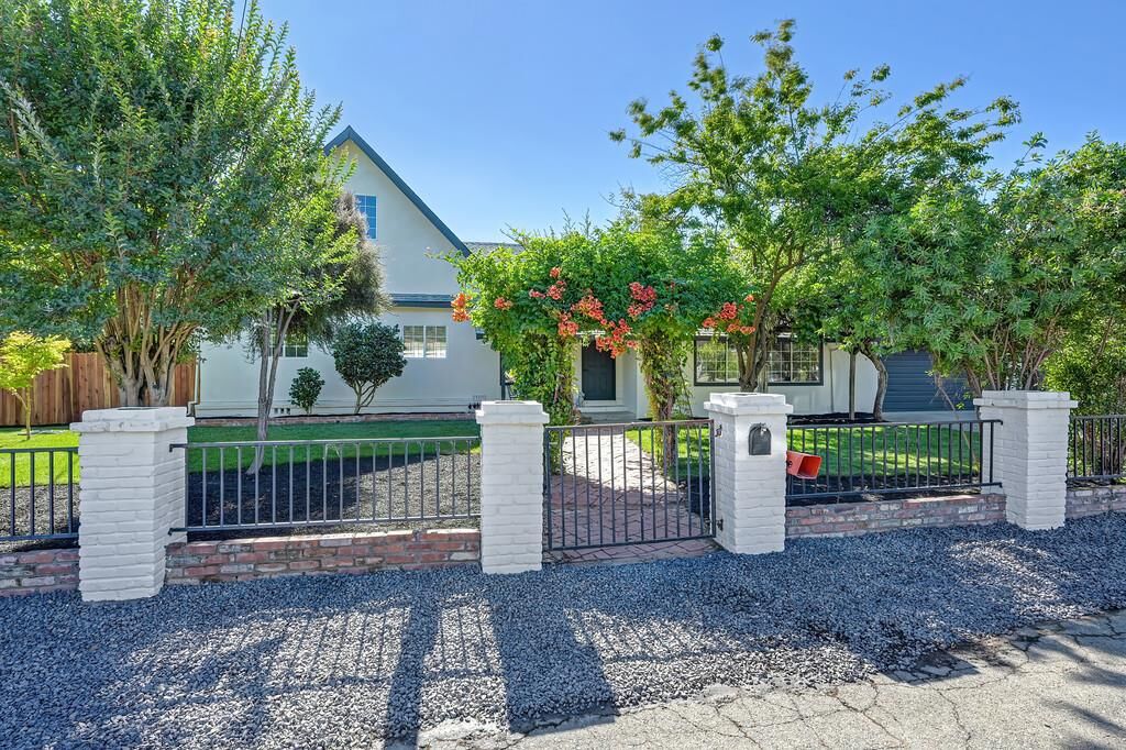 Property Photo: 3317 Vienna Avenue CA 95608