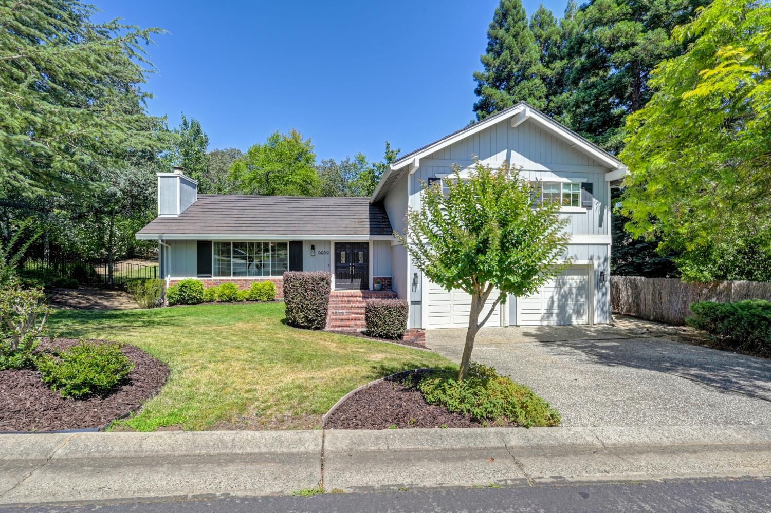 Property Photo:  6669 Ventana Drive  CA 95683 