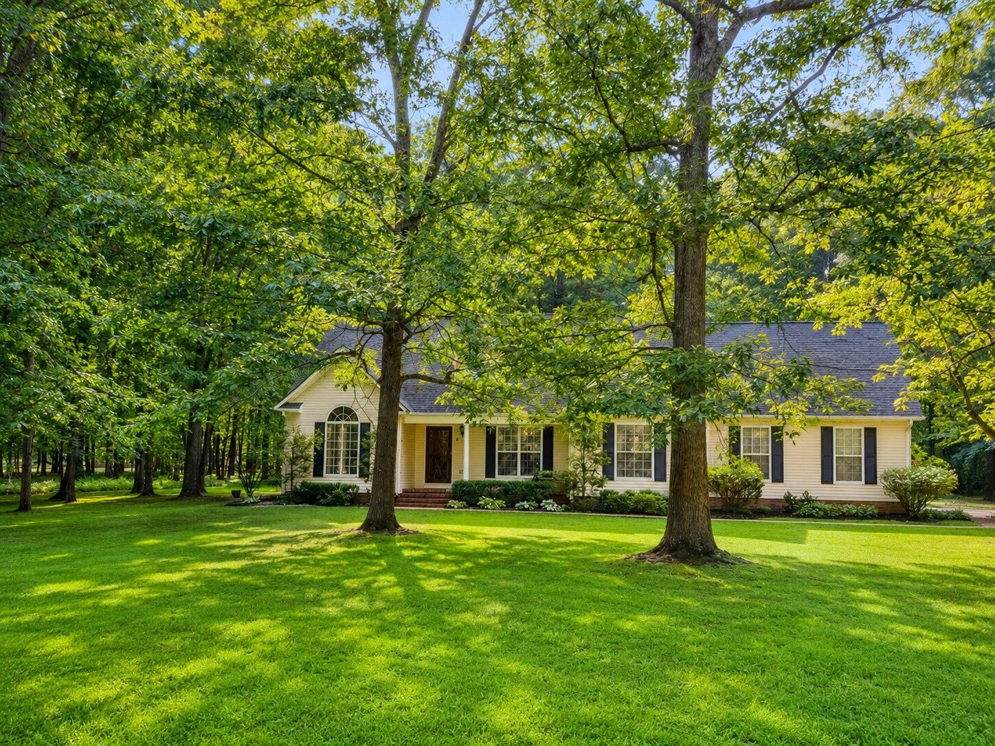 Property Photo: 5 Woodland Cir TN 38464