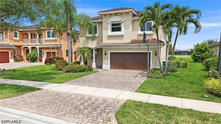 Property Photo:  1703 Sarazen Place  FL 34120 