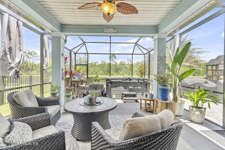 Property Photo: 792 Sycamore Way FL 32073