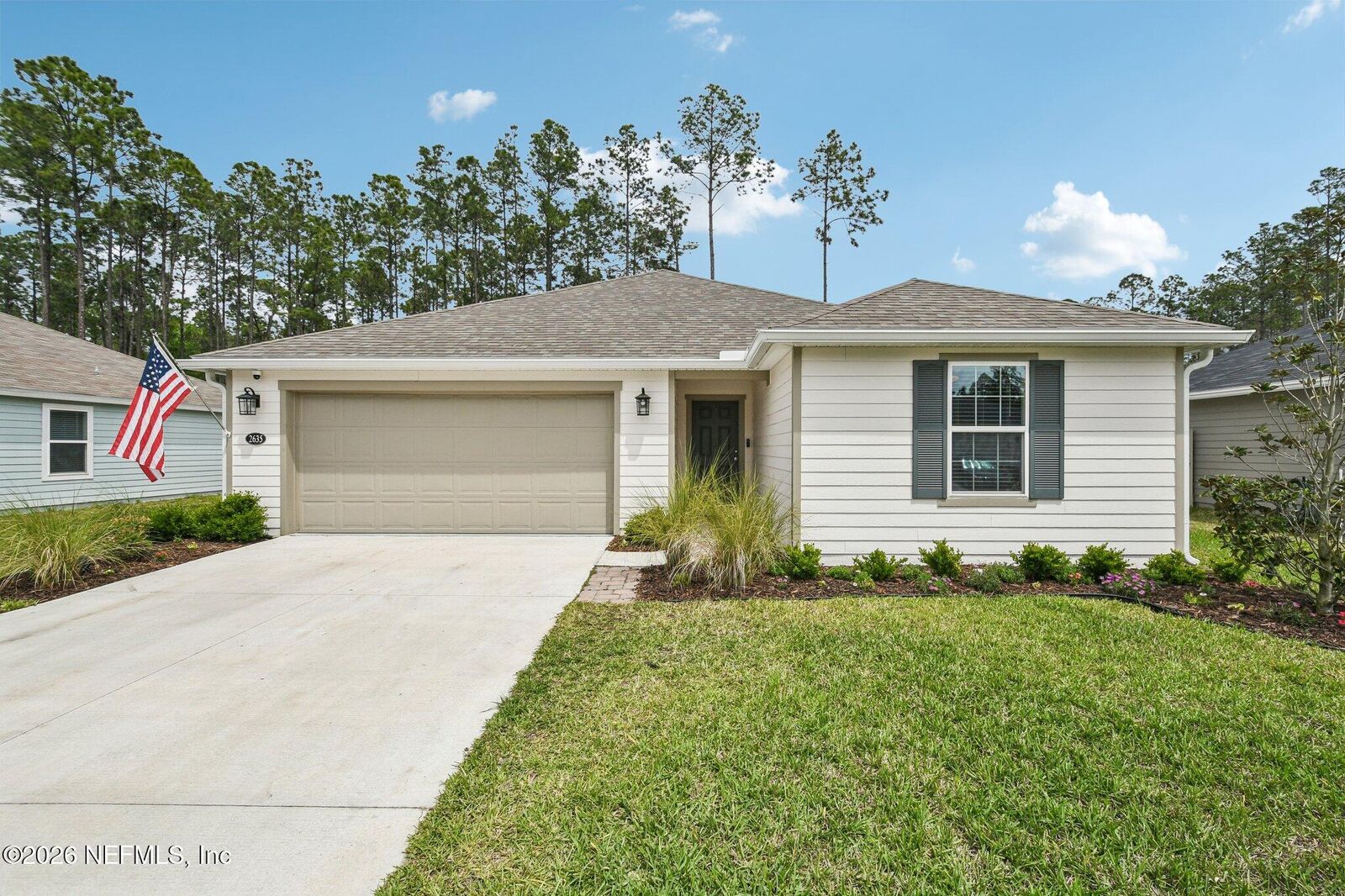 Property Photo: 2635 Windsor Lakes Way FL 32043