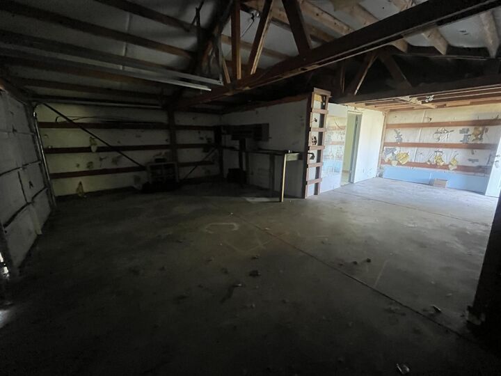 Property Photo: 150 E 8th Ave WA 99141