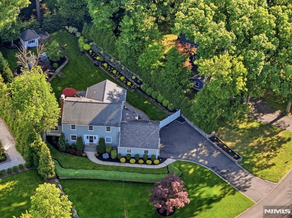 Property Photo:  62 Fells Road  NJ 07044 