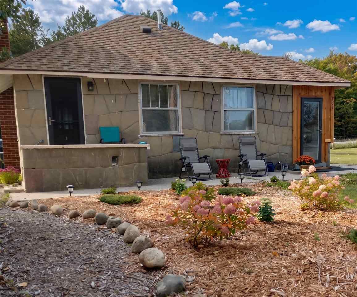 Property Photo:  6325 Paradise  MI 49718 