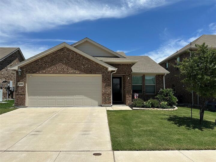 Property Photo: 6320 Armadillo Court TX 76179