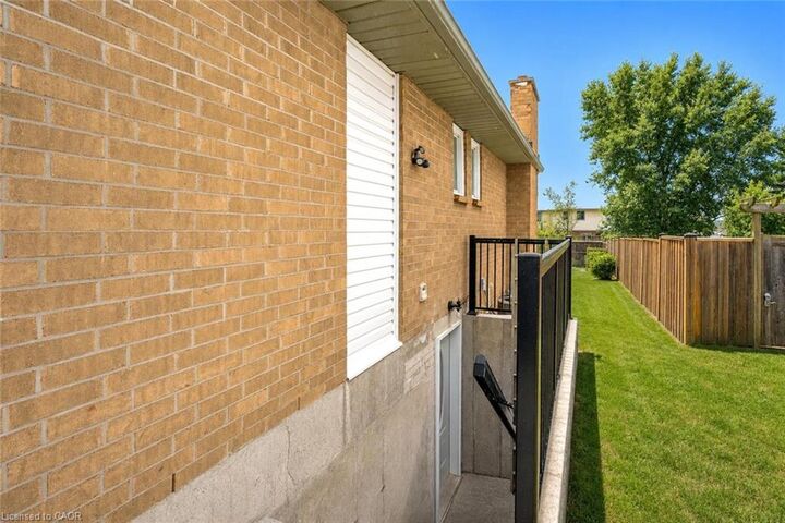 Property Photo:  124 Downey Road  ON N1C 1A3 