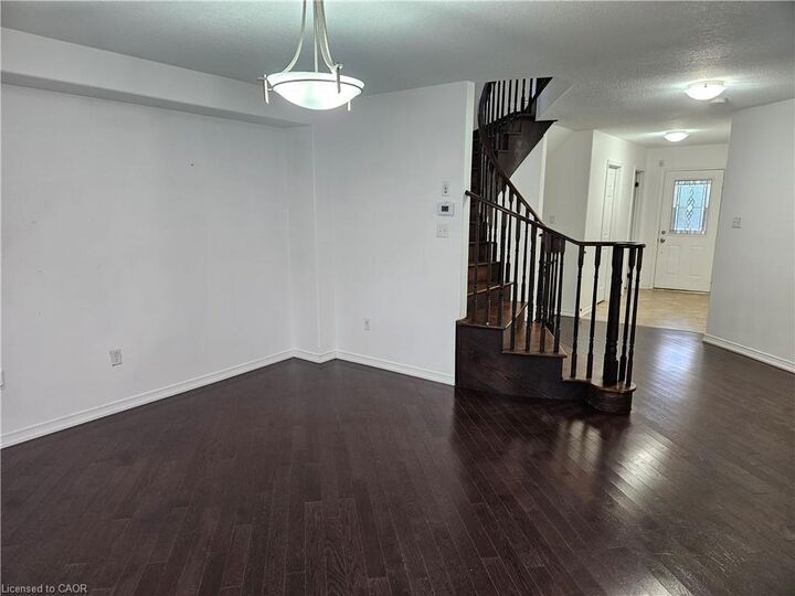 Property Photo:  19 Fireside Drive  ON N0B 1M0 