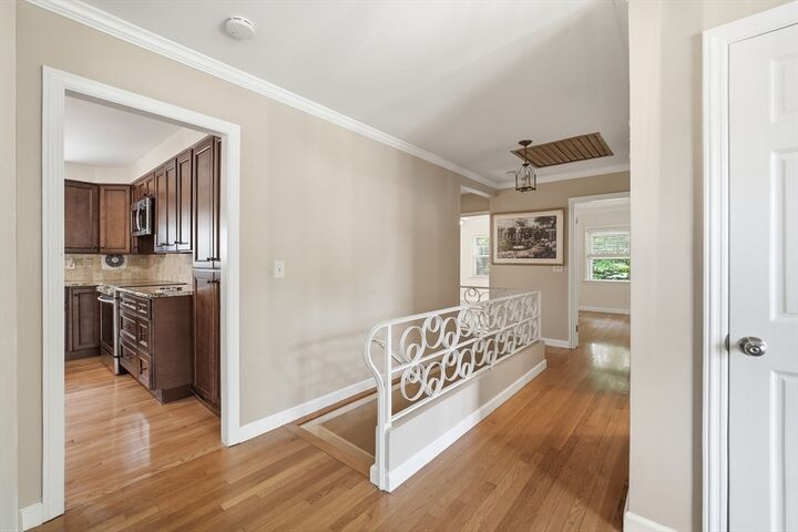 Property Photo: 22 Maxdale Rd MA 01602