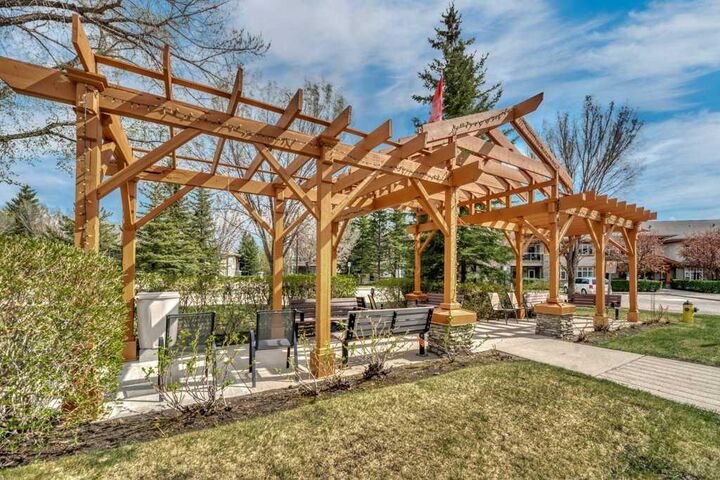 Property Photo: 3102 Lake Fraser Court SE - AB T2J 7G4