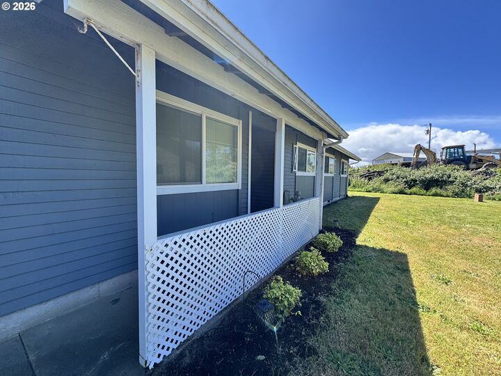 Property Photo: 303 N Hwy 101 OR 97138
