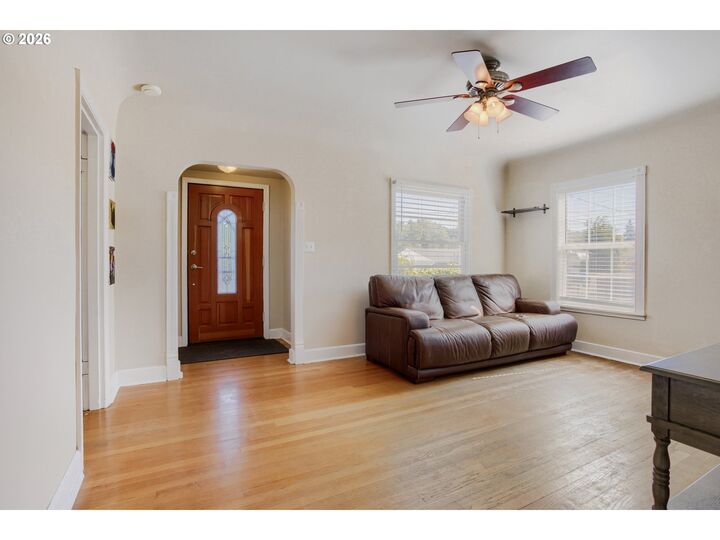 Property Photo:  2928 NE 2nd Ave  WA 98607 