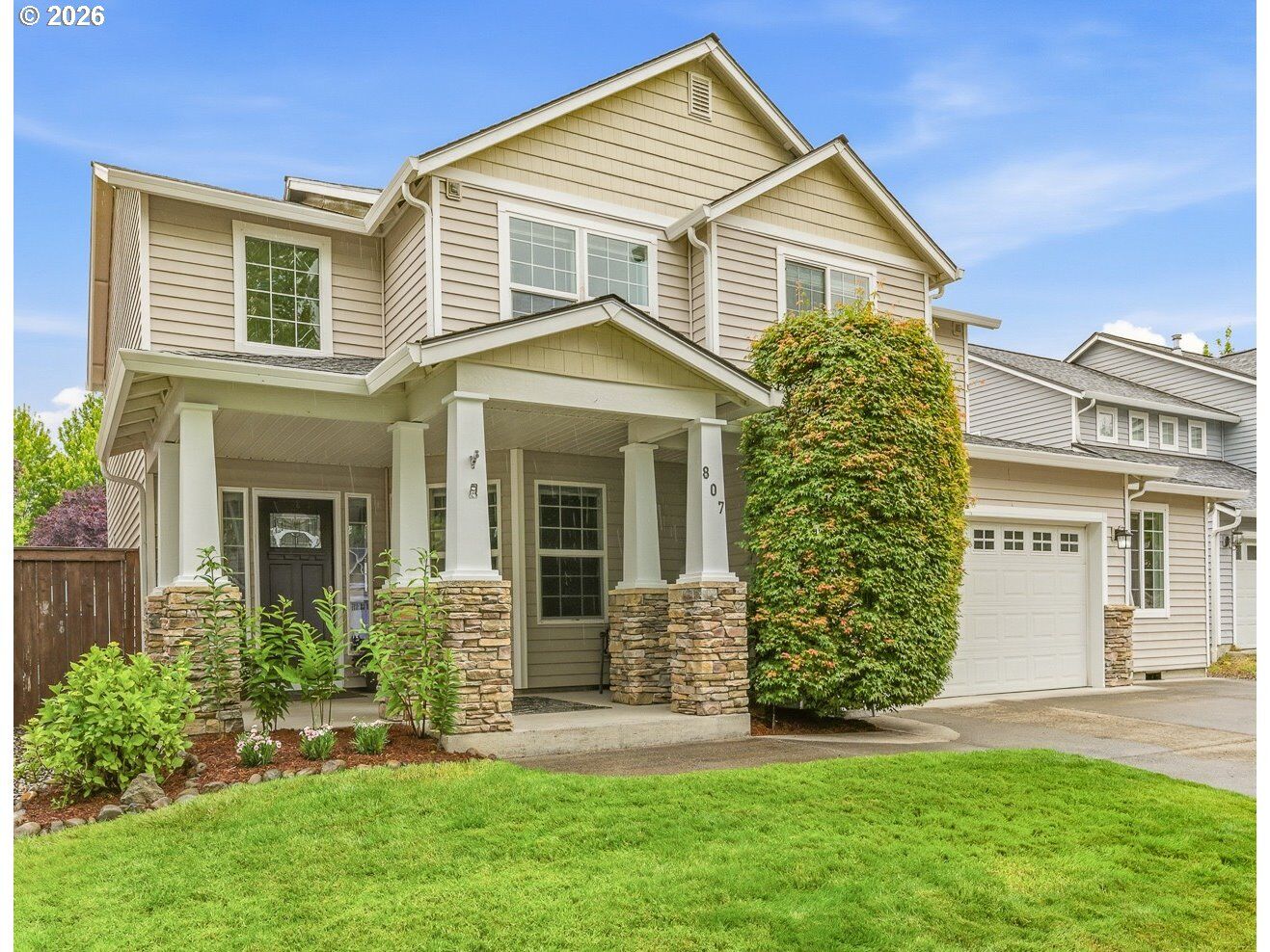 Property Photo:  807 NW 13th Ave  WA 98604 