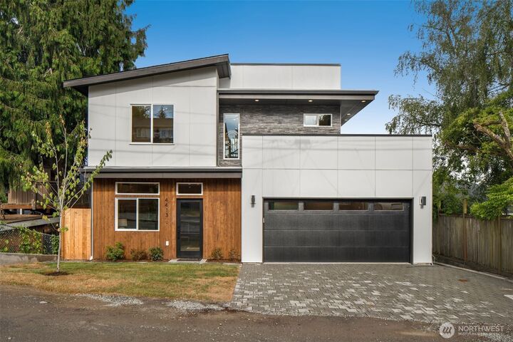 Property Photo:  4413  50th Avenue SW  WA 98116 