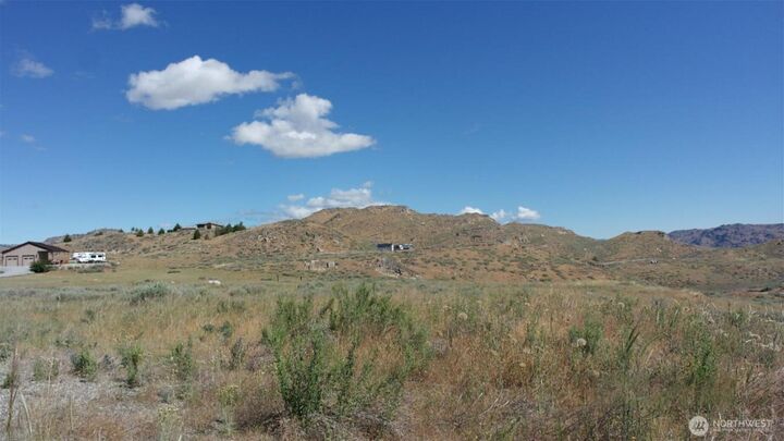 Property Photo: 446 Plata Road WA 98812