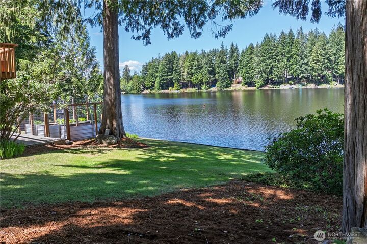 Property Photo: 51 E Sinclair Place WA 98584