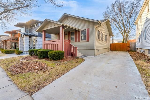 Property Photo: 1188 Ruffner Avenue MI 48009