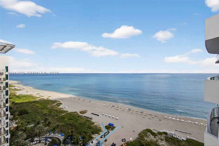 Property Photo:  3100 N Ocean Dr H-1801  FL 33404 
