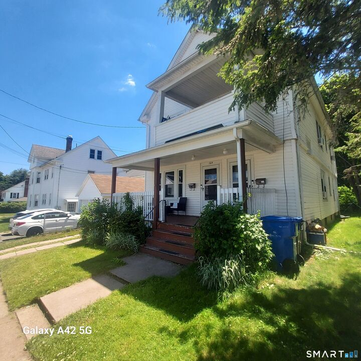Property Photo: 162 Wadsworth St Extension CT 06040