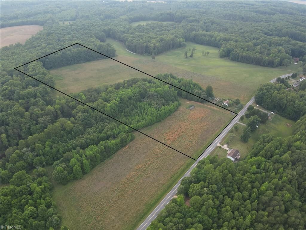 Property Photo:  690 Goose Pond Road  NC 27326 