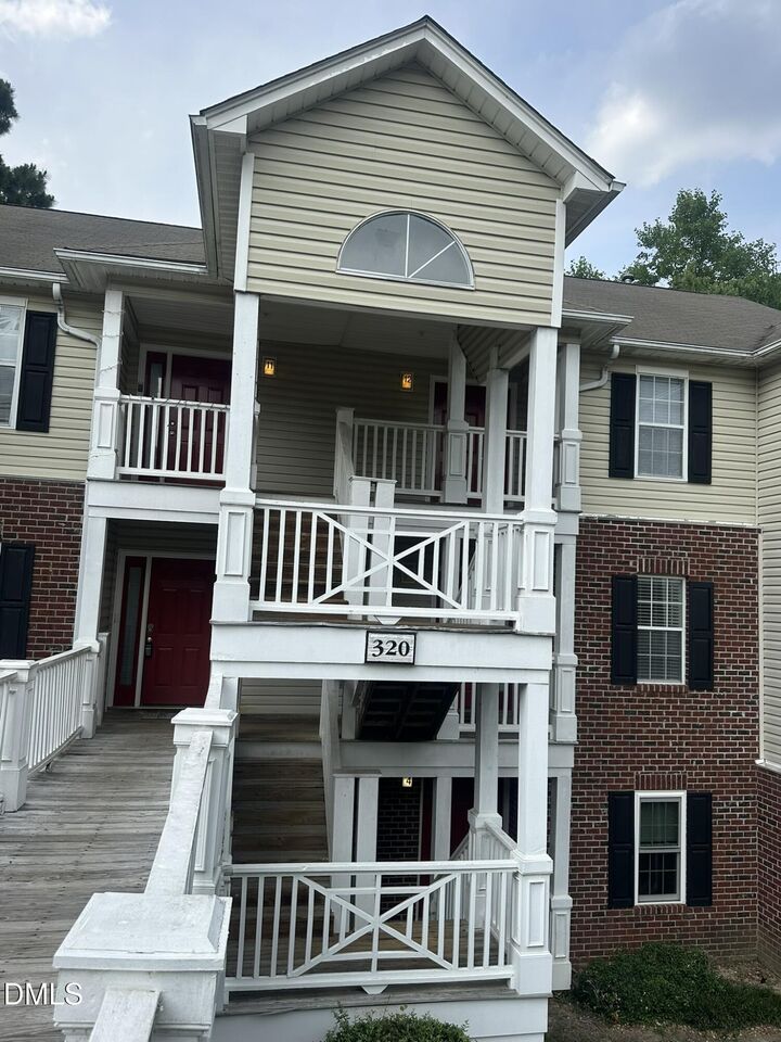 Property Photo: 320 Bubble Creek Court 7 NC 28311