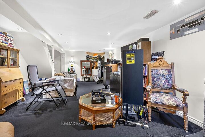 Property Photo: 104 Teal Avenue ON L8E 3B4