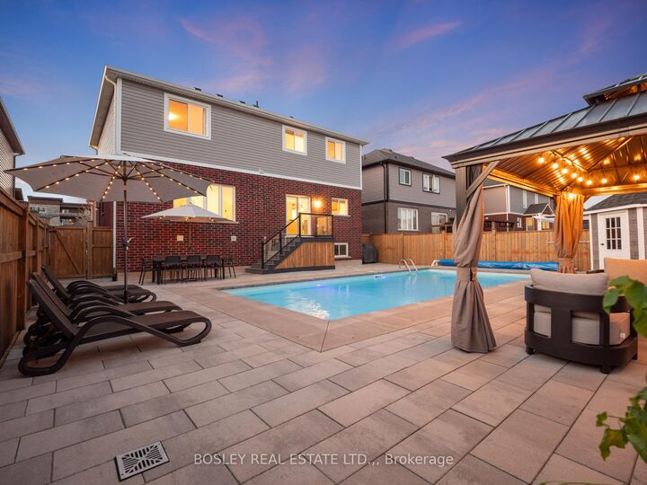 Property Photo: 75 Bergenstein Crescent ON L3E 0A1