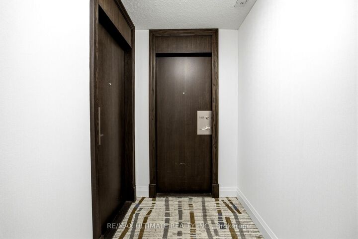 Property Photo: 3 Michael Power Place 1603 ON M9A 0A2