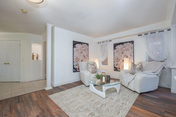 Property Photo: 43 Crestridge Drive ON L7E 2T9
