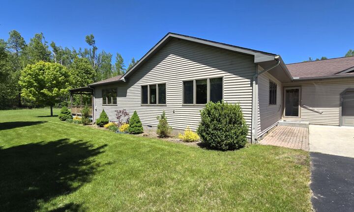 Property Photo:  10911 Maple Ridge Drive  MI 49765 