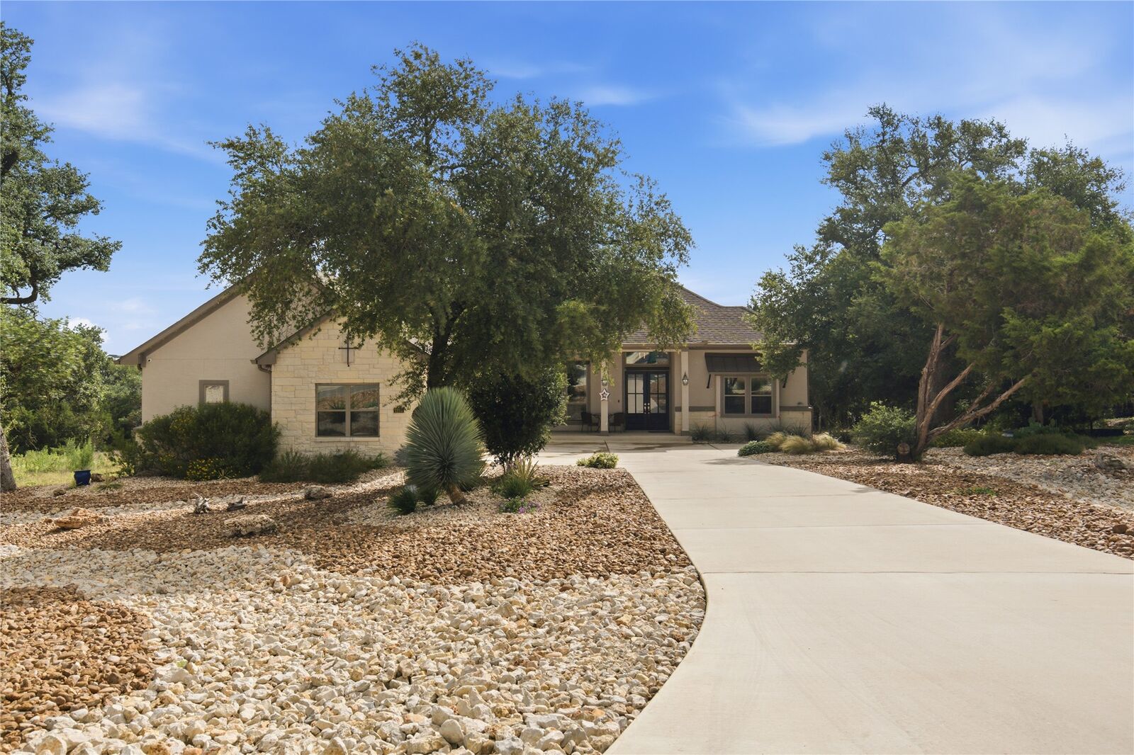 Property Photo: 1218 Game Trail TX 78132