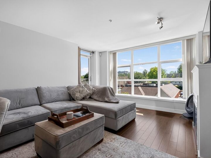 Property Photo: 3255 Smith Avenue 411 BC V5G 0B5