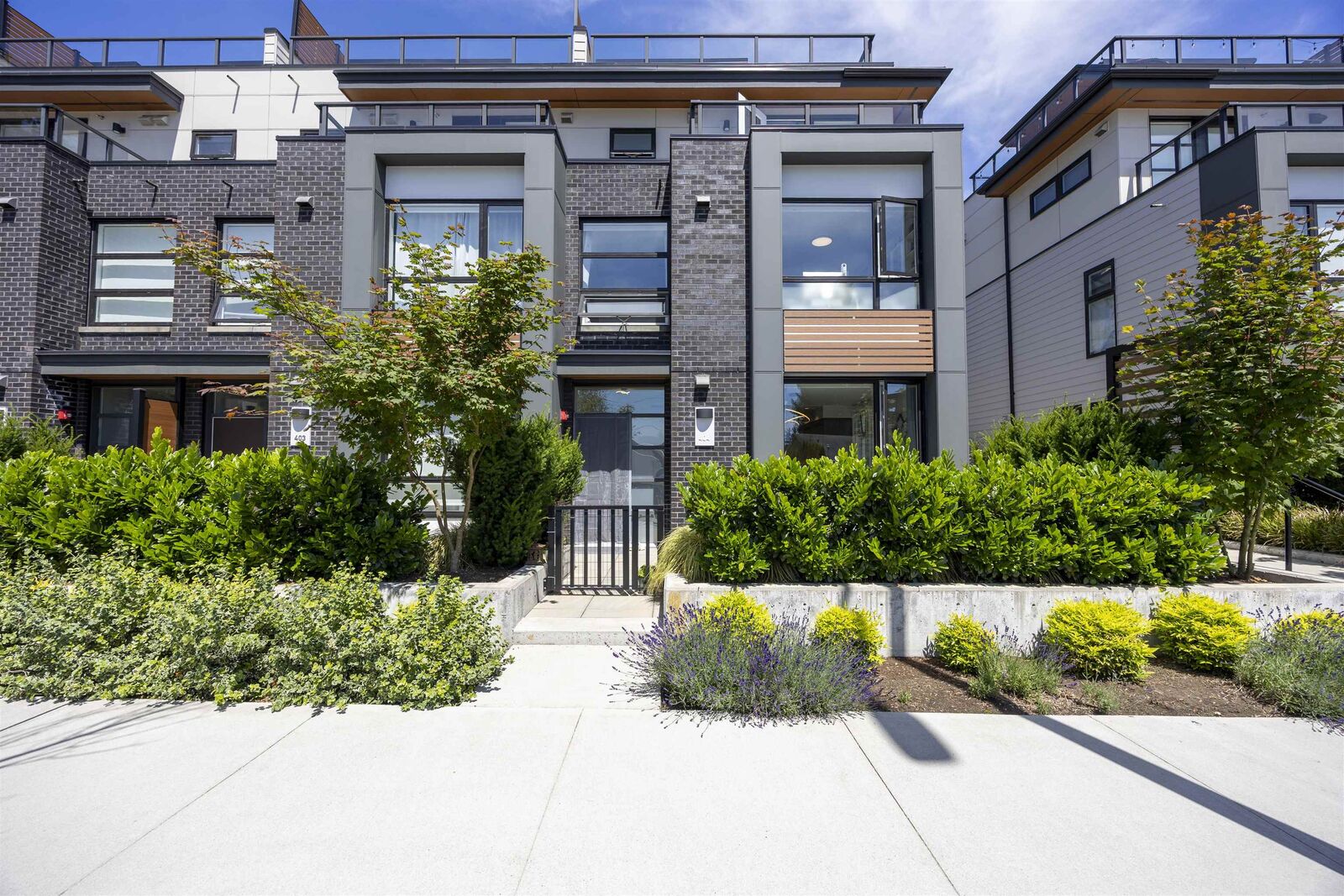 Property Photo: 6085 Irmin Street 404 BC V5J 5C5