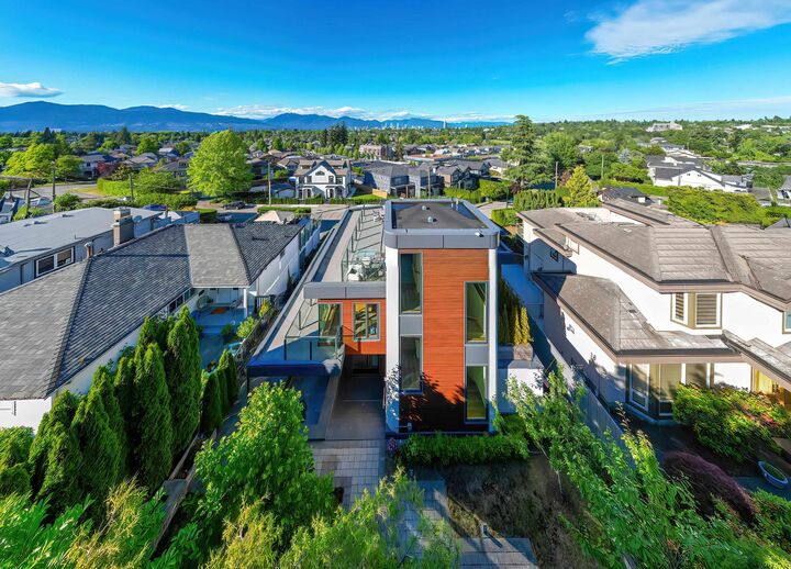 Property Photo: 2863 W King Edward Avenue BC V6L 1V1