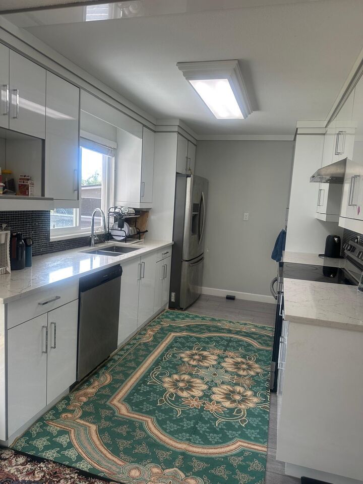 Property Photo: 18254 56A Avenue BC V3S 6E3