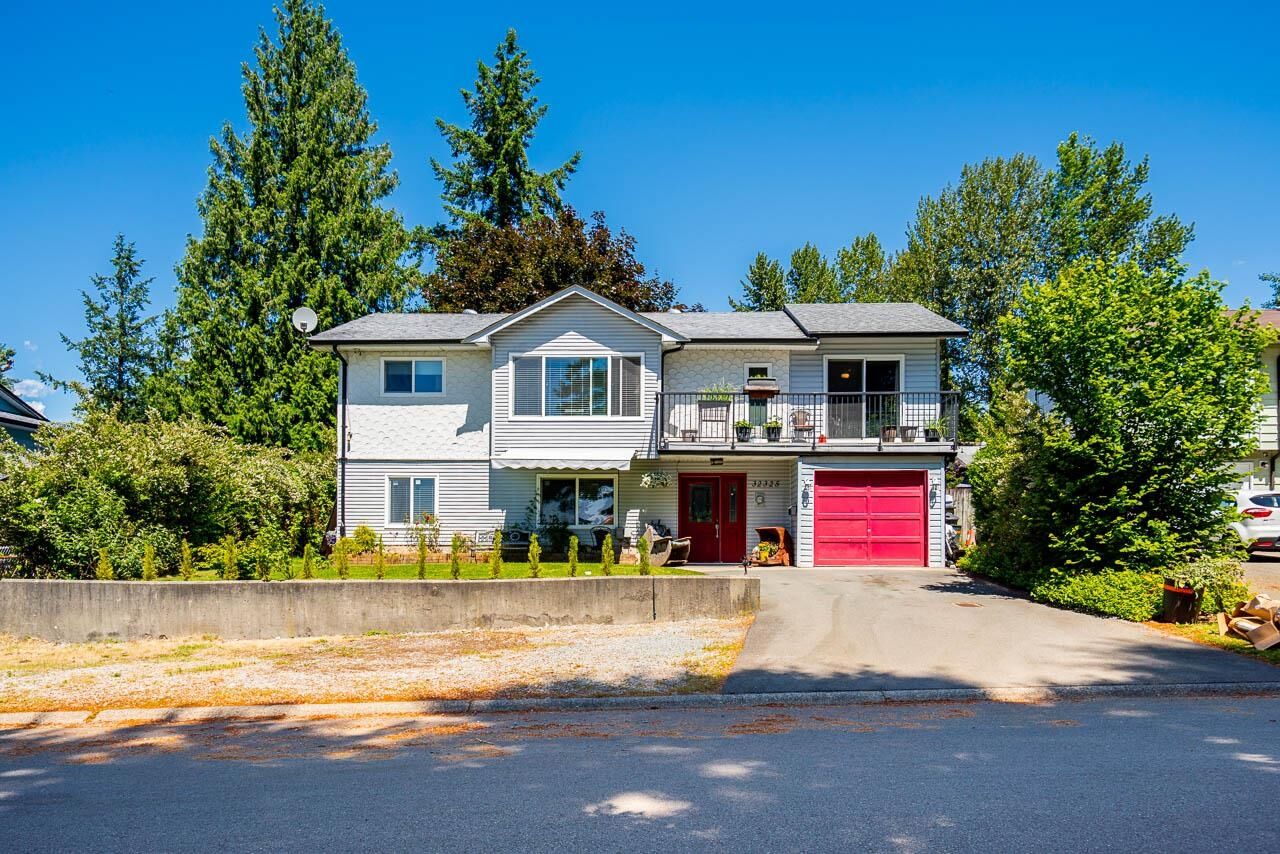 Property Photo:  32325 Ptarmigan Drive  BC V2V 5K3 