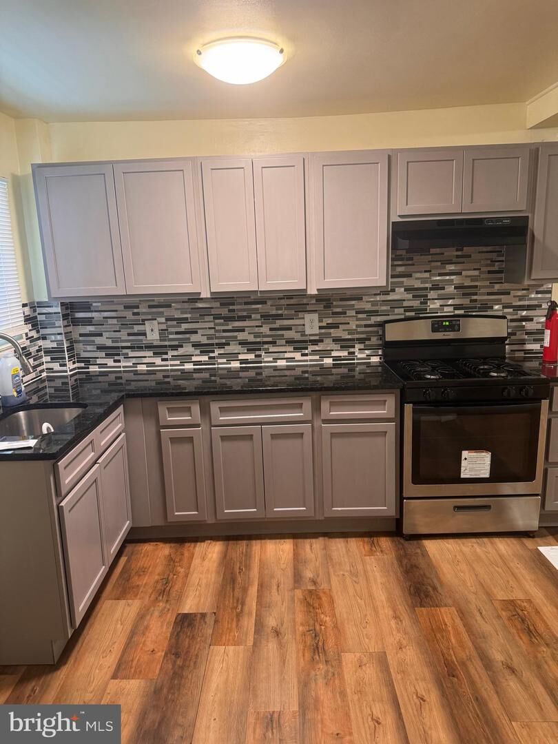 Property Photo:  3051 Seamon Avenue  MD 21225 